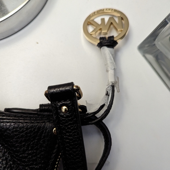 Michael kors black medium satchel - Picture 15 of 16